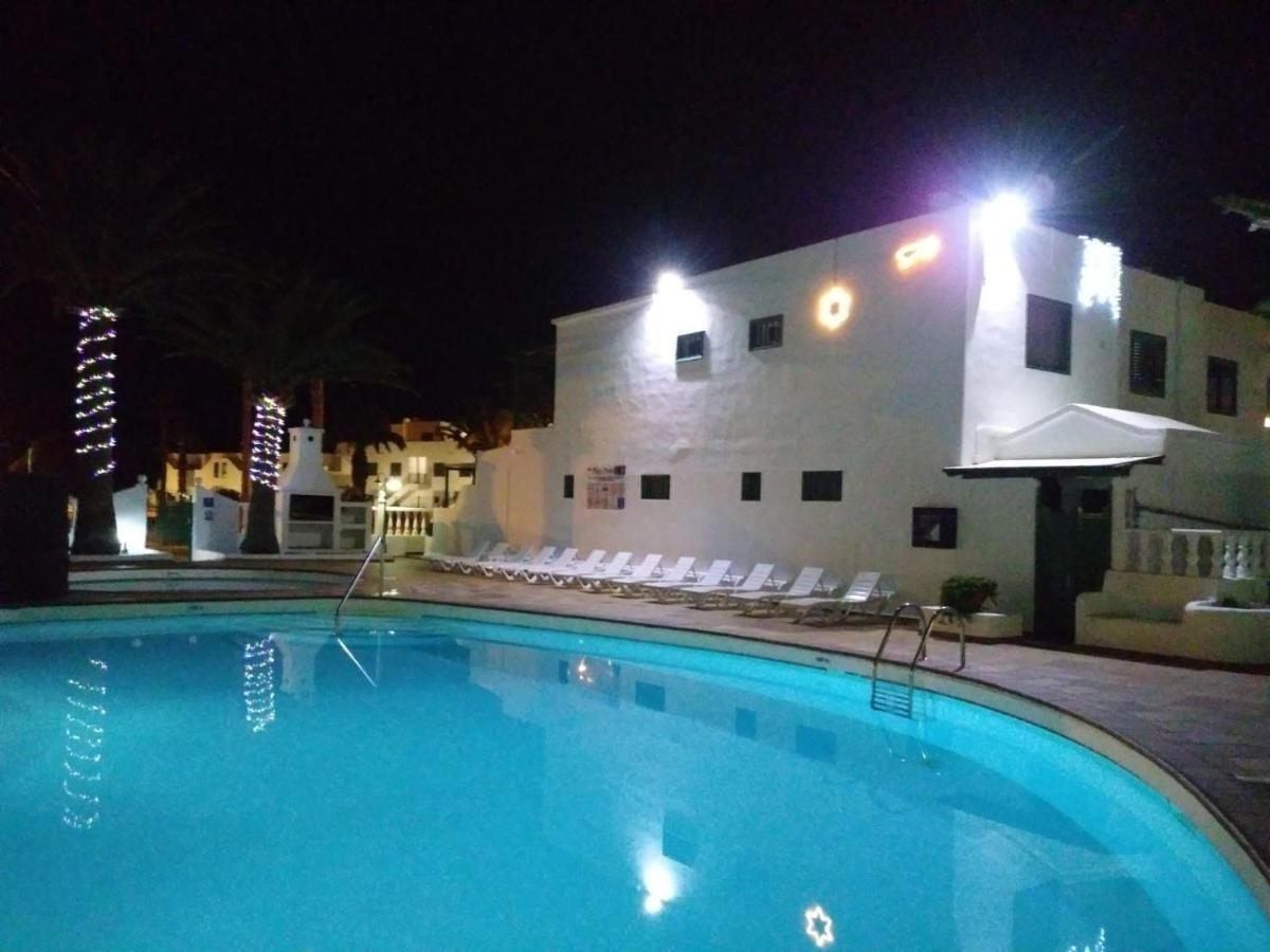 Casa Anna. Pool And Next To The Beach بويرتو ذيل كارمين المظهر الخارجي الصورة